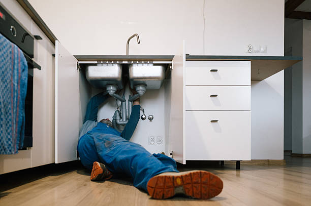 Professional Plumbing technician working in Windsor, CA